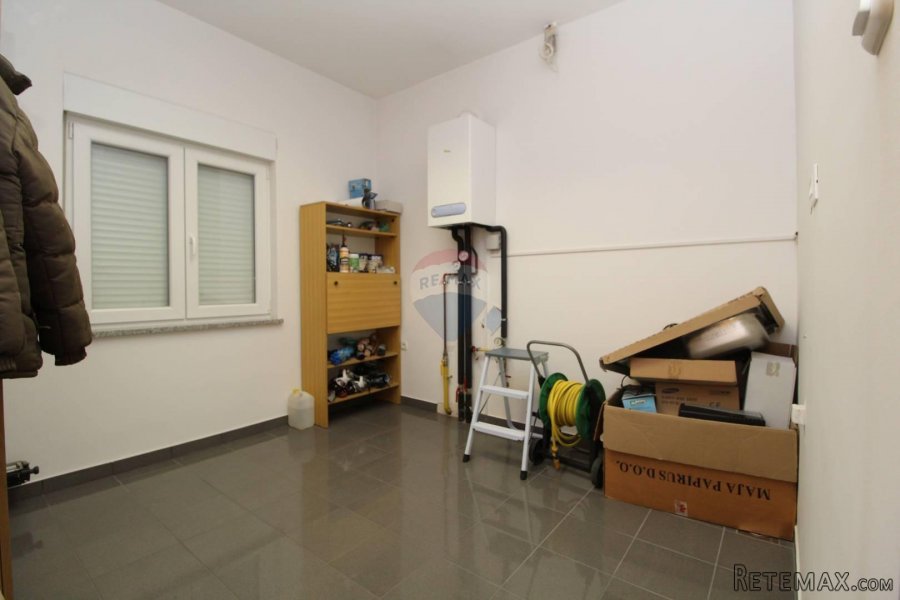 POSLOVNI PROSTOR ZA NAJAM - blizina zone Kukuljanovo - 6
