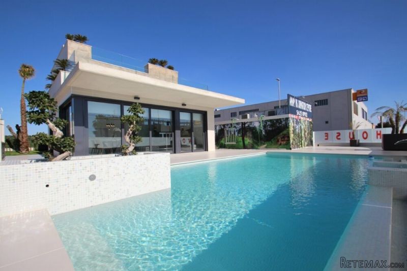 4 Beds Luxury Villa Spsnb0188