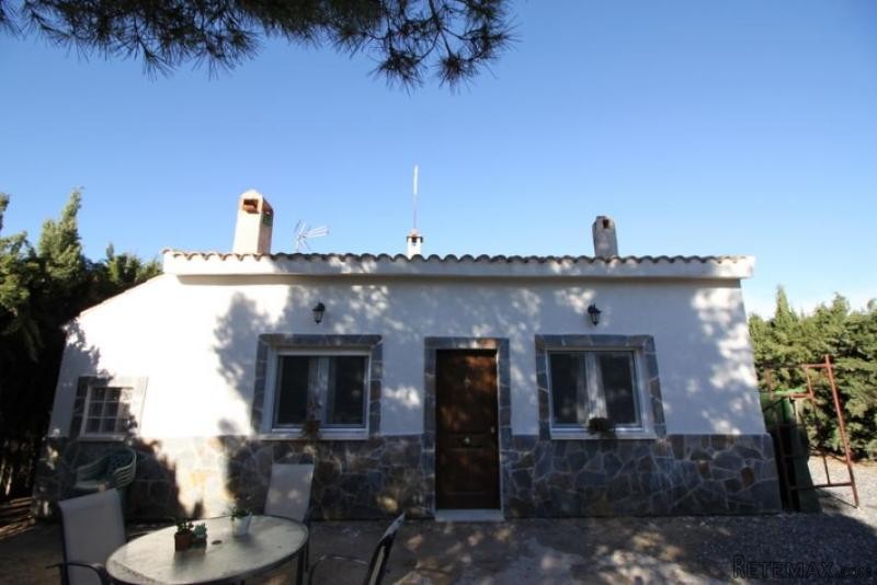 Stunning in Soncar - 2bed 2bath modern..