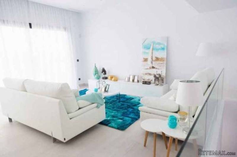 3 Bedroom 2 Bathroom Villa In Benidorm.. - 2