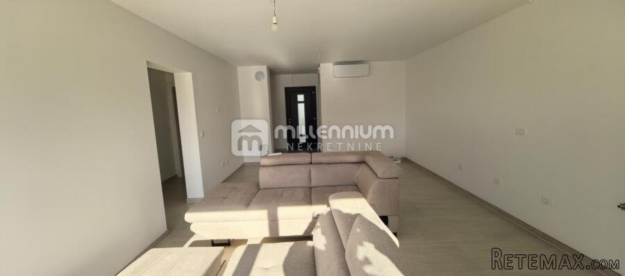 Istra, Poreč, 2S+DB, 70.50m2, velika terasa, PARKING