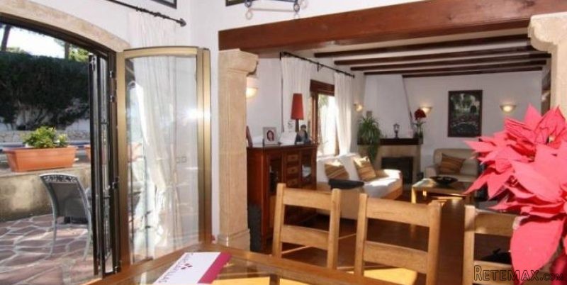 4 Bedroom 2 Bathroom Villa in Javea. - 2