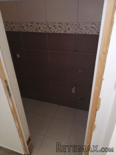 Porodicna kuca na prodaju u Novim Banovcima - 10