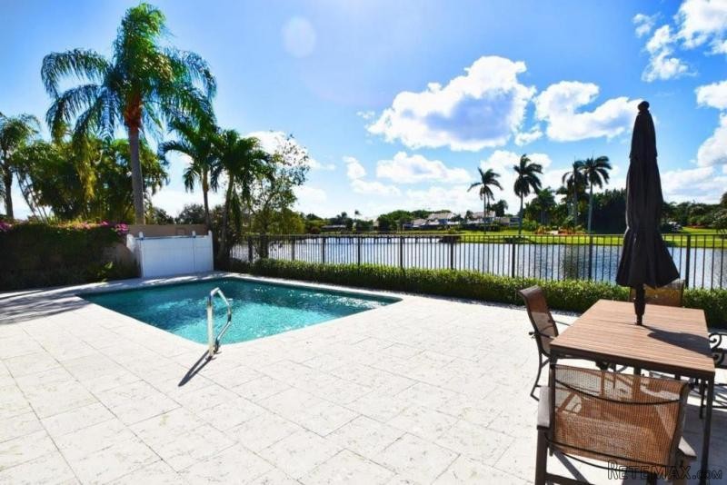19736 Bay Cove Dr, Boca Raton, FL -..