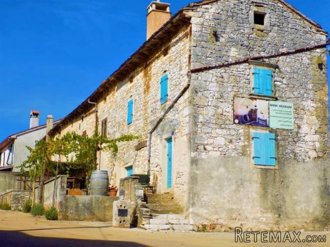 ISTOČNA ISTRA, BARBAN - Lijepa stara kuća u mirnom selu - 2