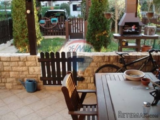 Istra, Umag- Kuća u nizu blizu teniskih terena i mora