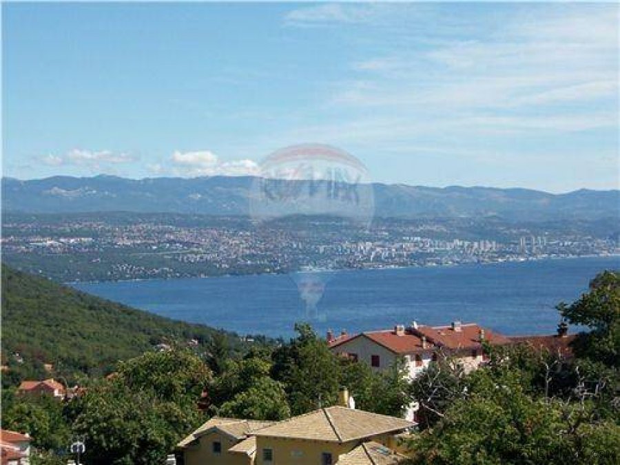 LOVRAN-OPRIĆ- 8000m2 TERENA SA POGLEDOM - 3