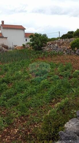 Otok Krk, Kras - građevinsko zemljište 1620m2