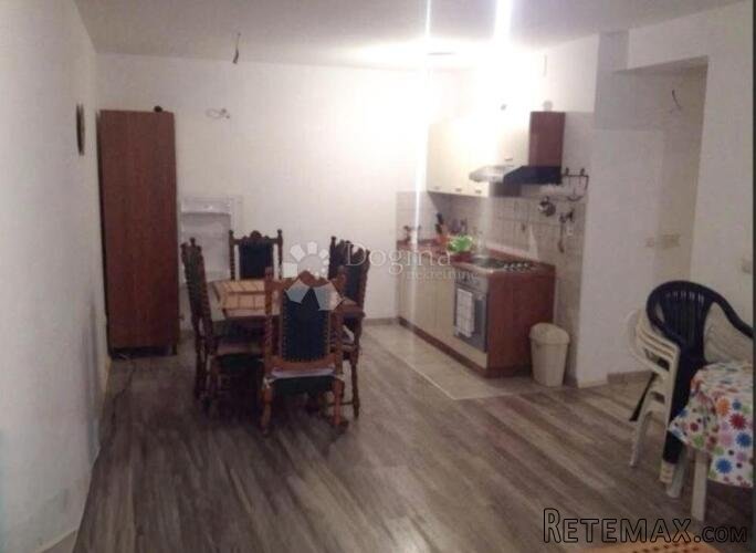 ŠPARADIĆI, Kuća s 5 apartmana 50 m od mora! - 3