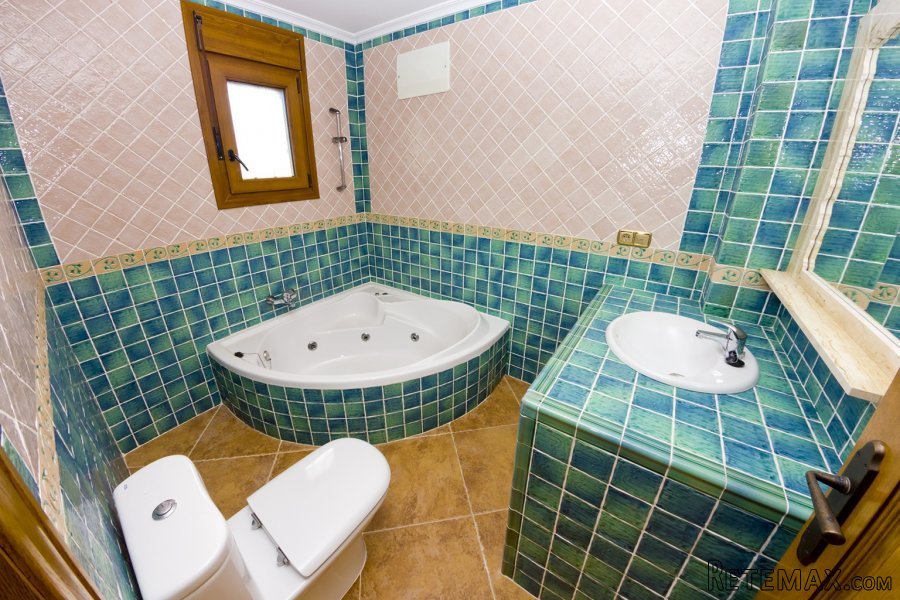 Lovely detached Mediterranean style villa for sale, located.. - 5