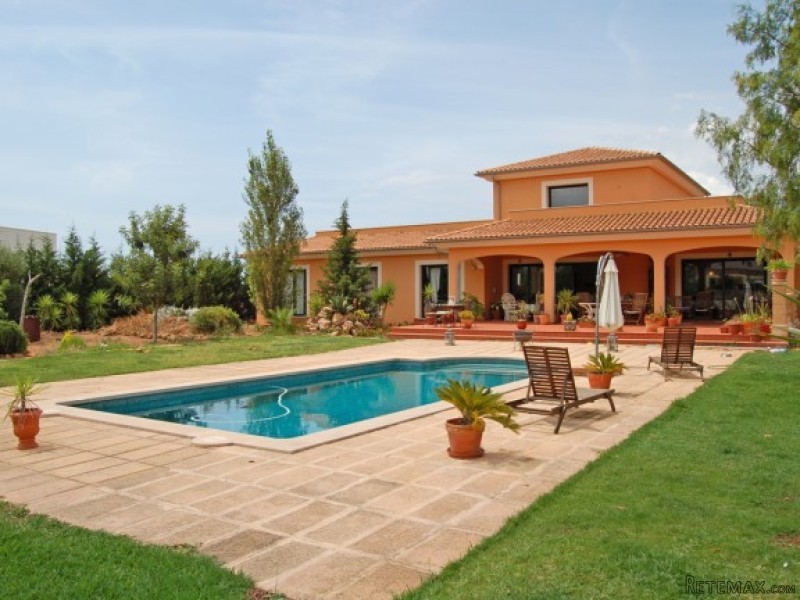 Lovely Villa In A Peaceful Residential.. - 2