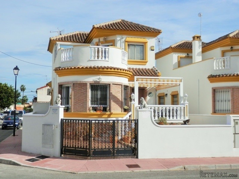 RS342, Detached villa in Daya Nueva