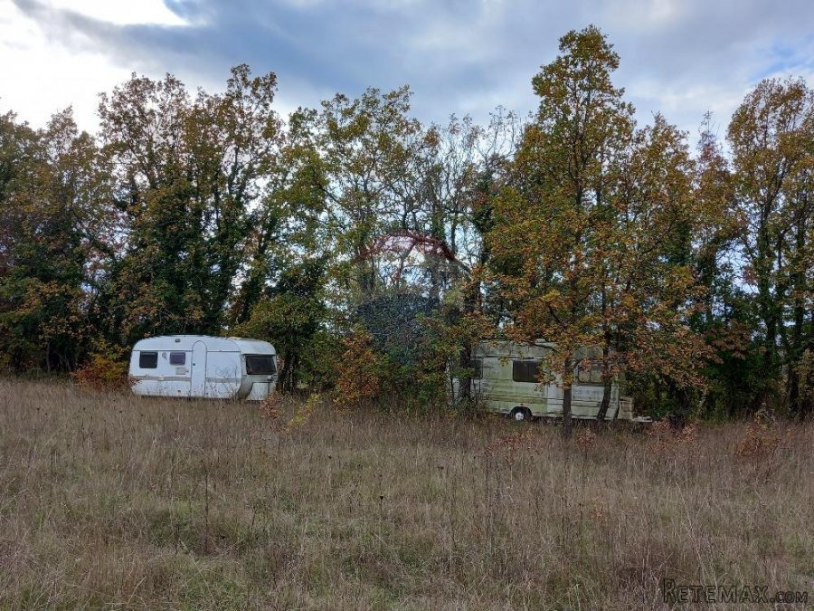 Istra,Krnica- poljoprivredno zemljište u blizini mjesta i is - 8