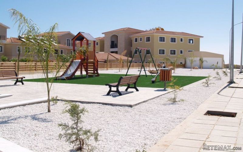 Three Bedroom Apartment For Sale in.. - 2