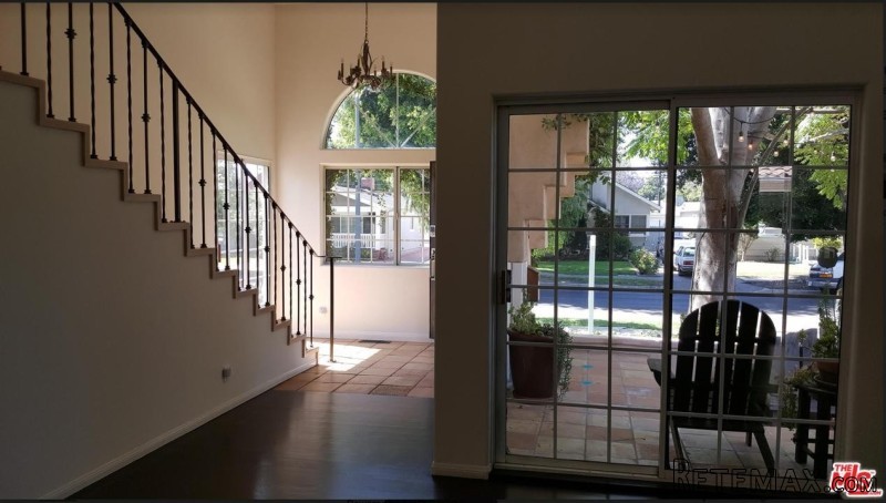 10745 Esther Ave Rancho Park.. - 2