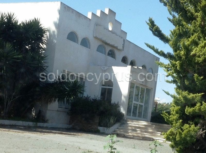 45 Bedrooms - Hotel - Famagusta - For..