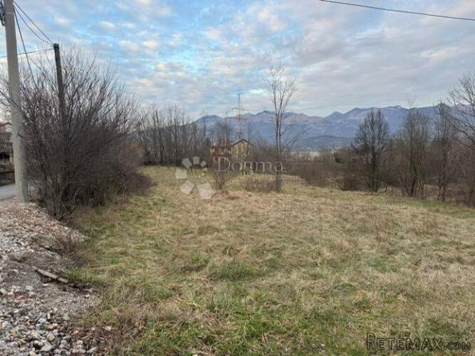 Građevinsko zemljište Klana – 1657m2