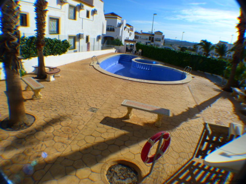 2 Bedroom Ground Floor Apartment In.. - 2