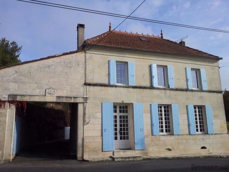 Sale House St Fort Sur Gironde (17240)