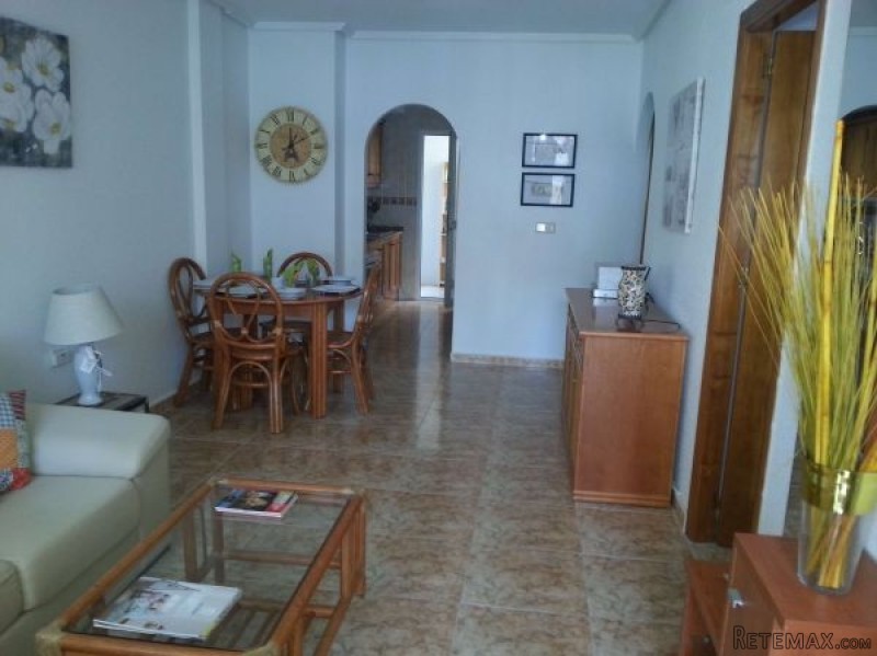 2 Bedrooms Apartment For Sale - 2