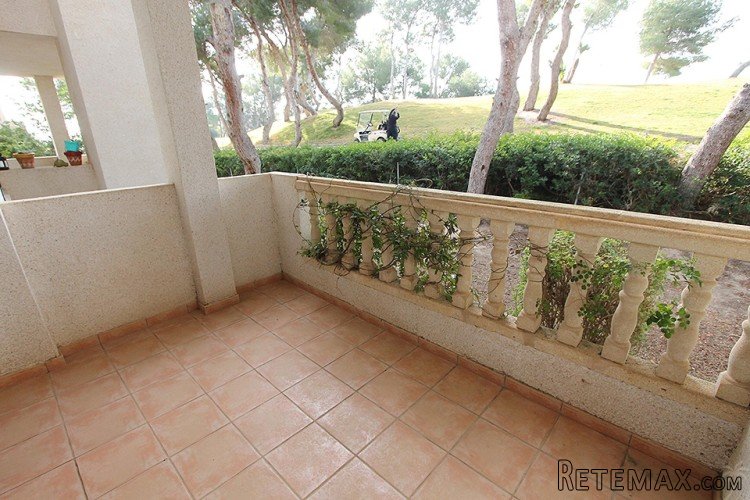 This beautiful apartment is located on the golf courses of.. - 6