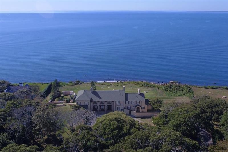 8 bedroom House For Sale: 108 Gansett..