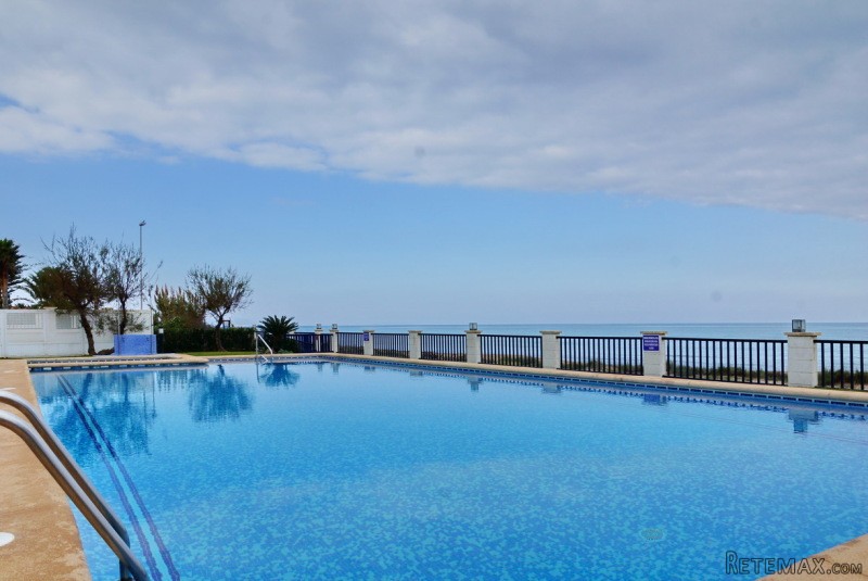 Penthouse Overlooking The Sea With.. - 2