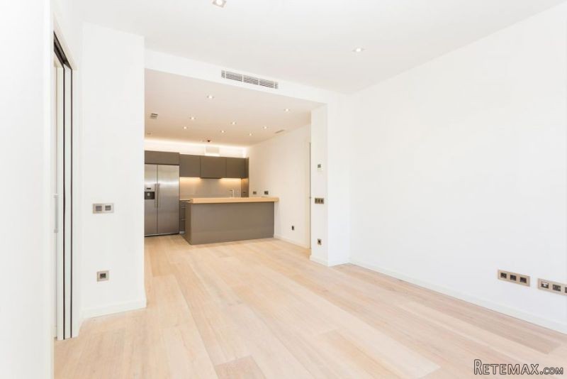 Flat - Barcelona (Les Corts)
