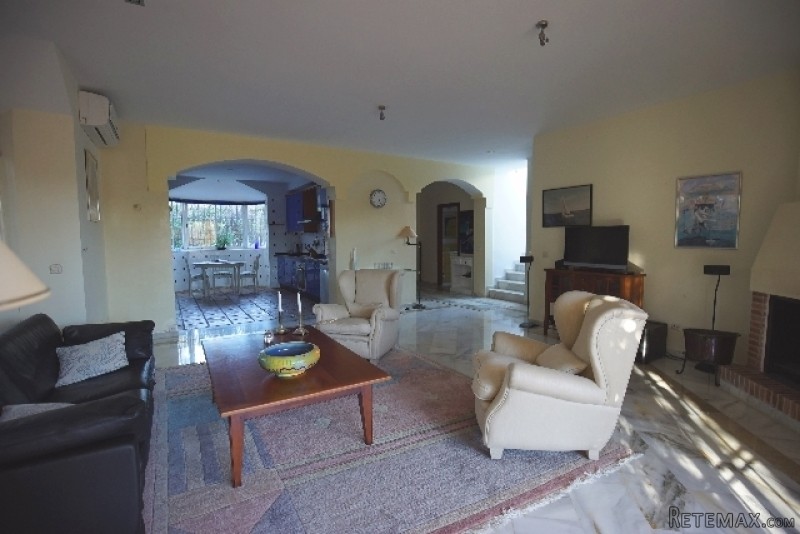 5 Bedrooms - Villa - Malaga - For Sale - 2
