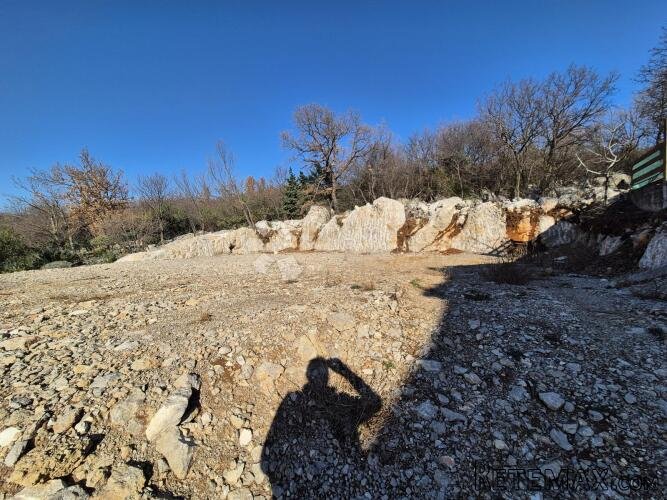 GRAĐEVINSKI TEREN 741m2-DONJI ZAGON - 3