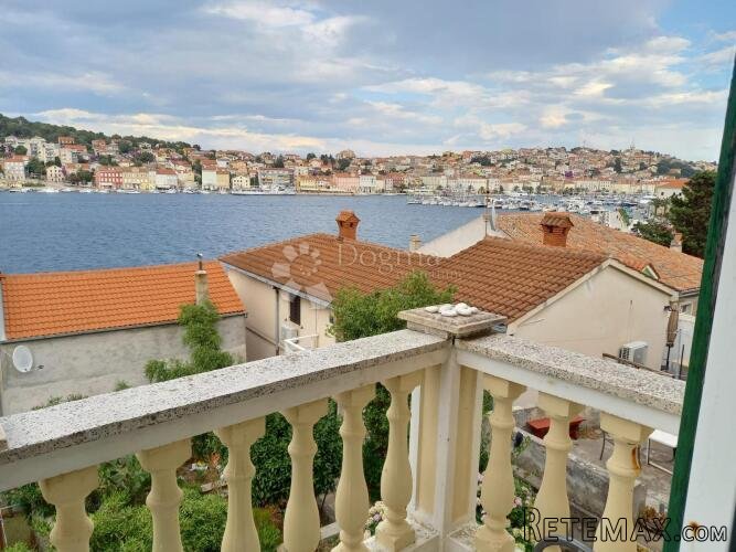MALI LOŠINJ KUĆA DRUGI RED DO MORA - 3