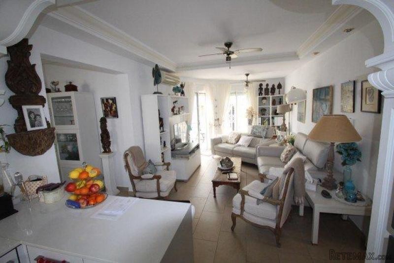 5 Bedrooms - Villa - Alicante - For Sale - 2