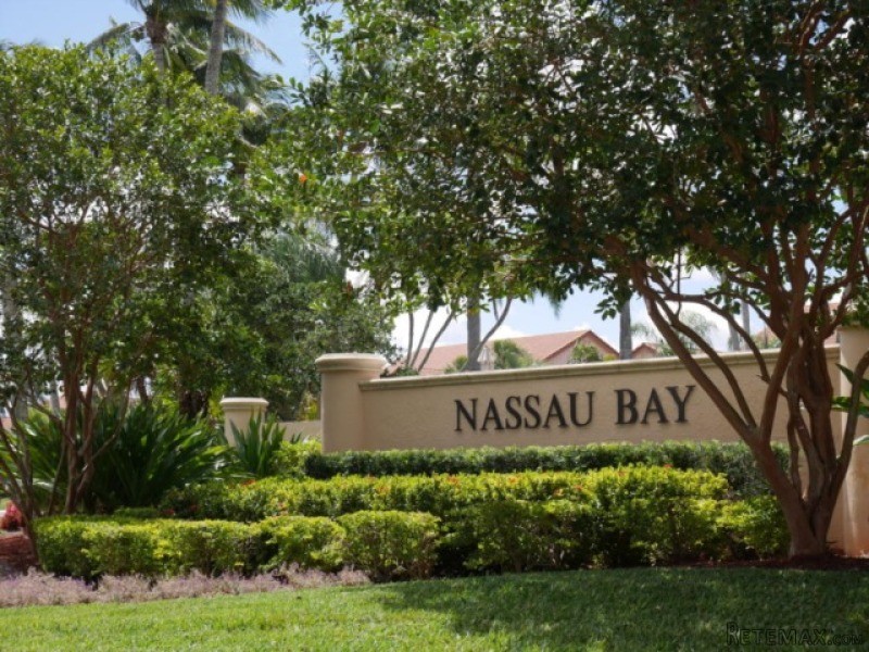 5845 Nw 24th Avenue #1101 Boca Raton..