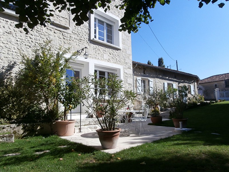 Magnificent Property With Guest House..