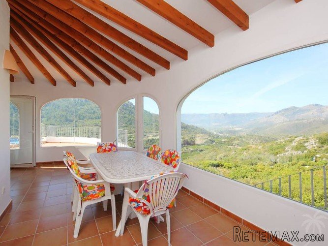Impressive south facing villa with 100% privacy located at.. - 6