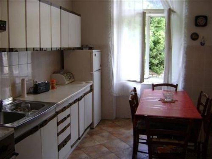 OPATIJA - VOLOSKO, POGLED, BALKON, 50 m. OD MORA - 6