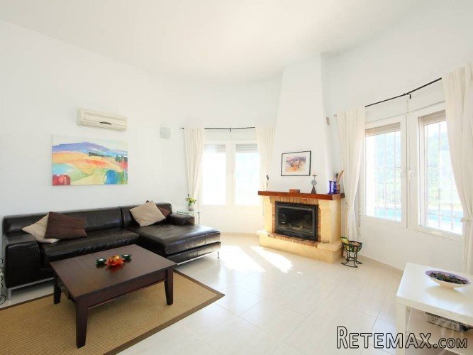 Impressive south facing villa with 100% privacy located at.. - 7