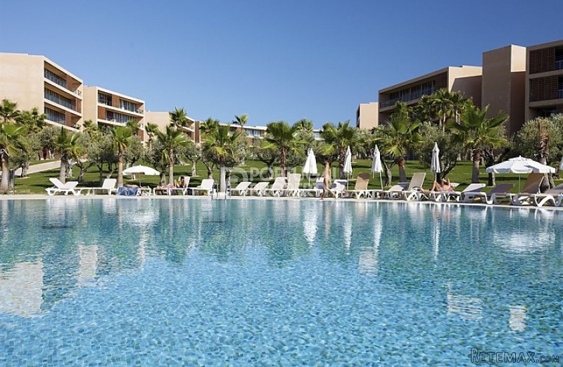 2 Bedroom apartment in a Luxury Resort - 2