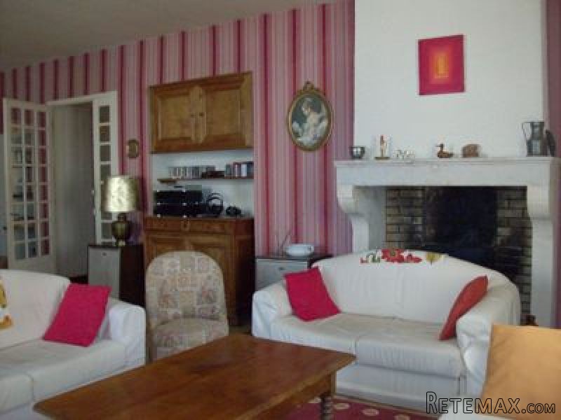 Exceptional Stone Property With Guest.. - 2