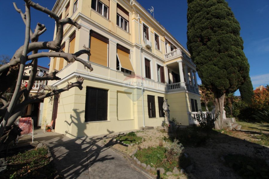 Opatija,Volosko,trosoban stan u austrugarskoj vili s pogledo - 9