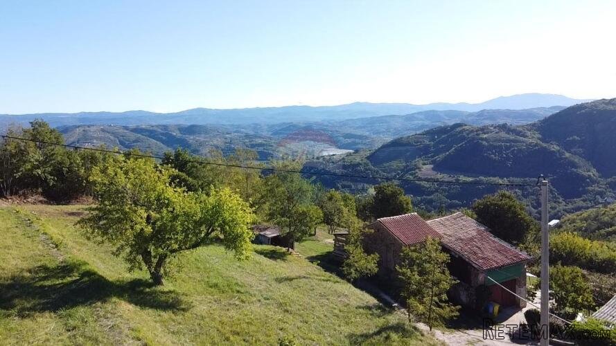 Motovun okolica, građevinsko zemljište s lijepim pogledom