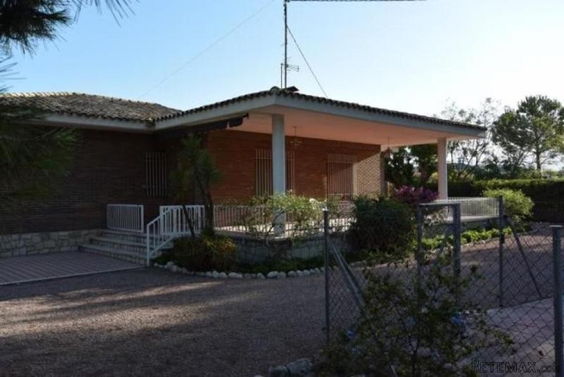 Villa in Elda with pool (Ref. PV16001)
