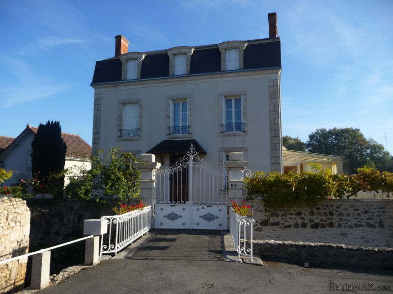 Beautiful House in Nice Surroundings