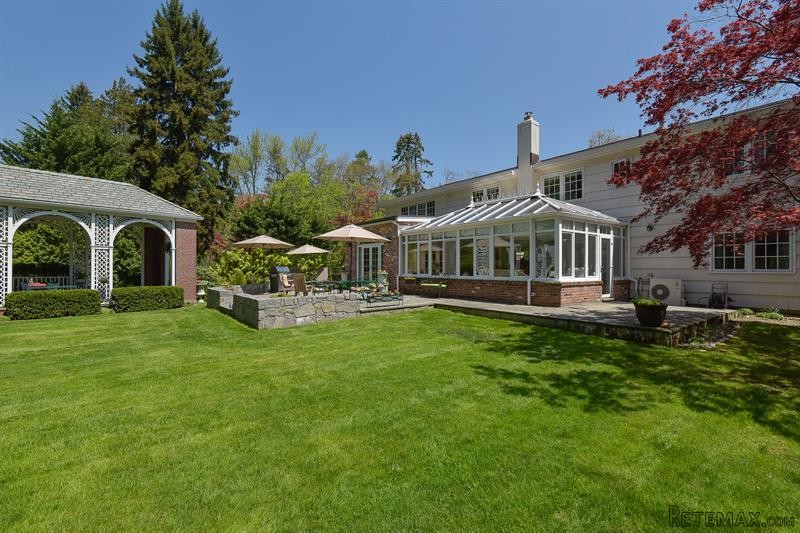 5 bedroom House For Sale: 450 Beechmont.. - 2
