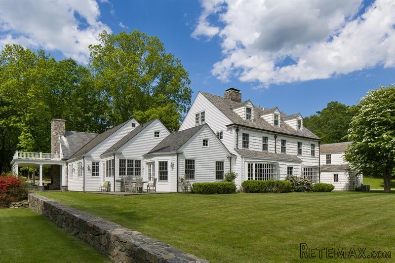 6 bedroom House For Sale: 20 Rock Hill.. - 2
