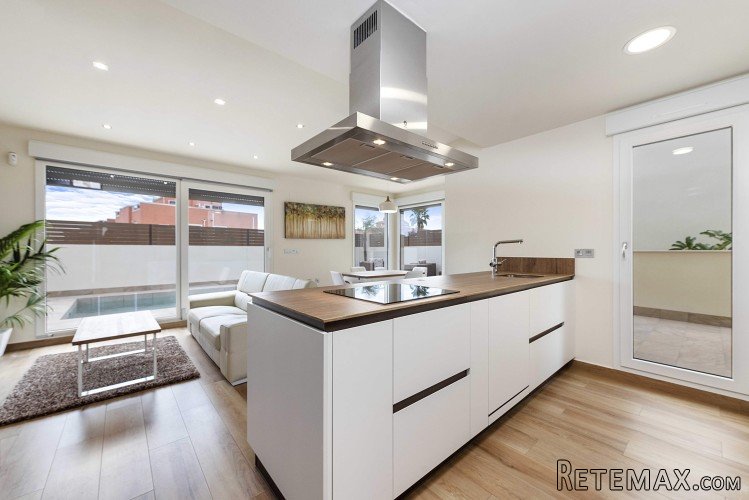 Price reduction until 31 July 2019 from €339.000 to €.. - 3