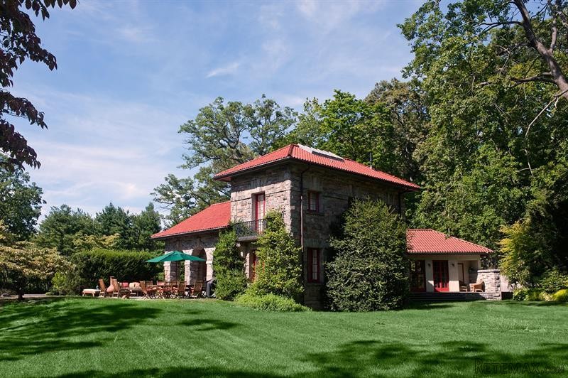 3 bedroom House For Sale: 30 Oneida.. - 2