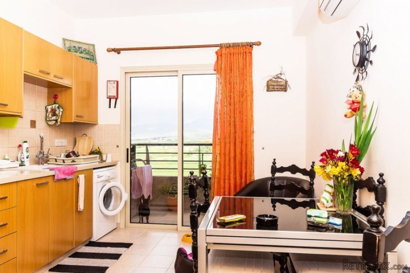 For Sale : First Floor Apartment -.. - 2