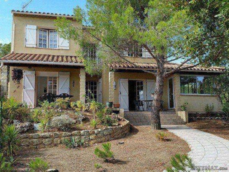 Charming Villa With Pool - 2