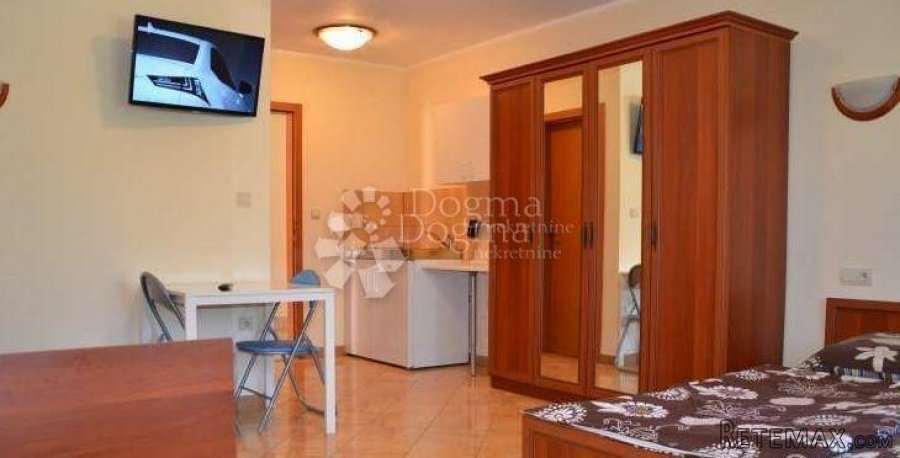 Apartmanska kuća s bazenom i pogledom na more! - 6